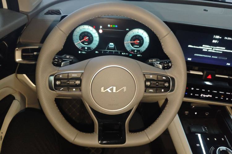 Used Kia Sportage (Chinese Domestic Model) 2025 1.5T Two-Wheel Drive Prestige Edition Steering Wheel