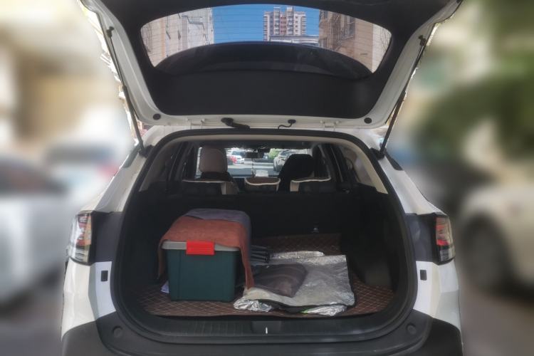 Used Kia Sportage (Chinese Domestic Model) 2025 2.0T Two-Wheel-Drive Prestige Edition Trunk