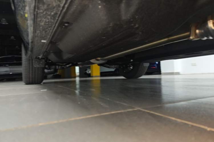 Used Kia Sportage (Chinese Domestic Model) 2026 Model 1.5T Two-Wheel Drive Prestige Edition Right Side Sill