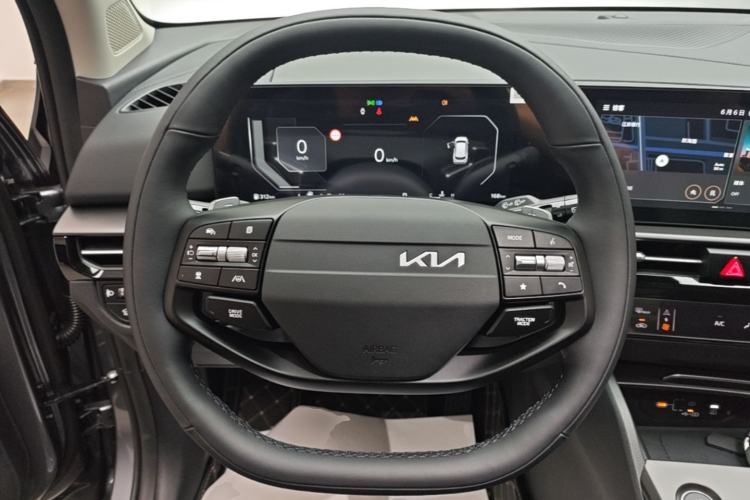 Used Kia Sportage (Chinese Domestic Model) 2026 Model 1.5T Two-Wheel Drive Prestige Edition Steering Wheel
