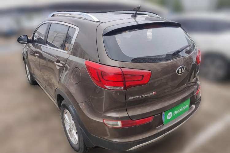 Used Kia Sportage R 2015 2.0L Automatic Two-Wheel Drive GL Exterior 3