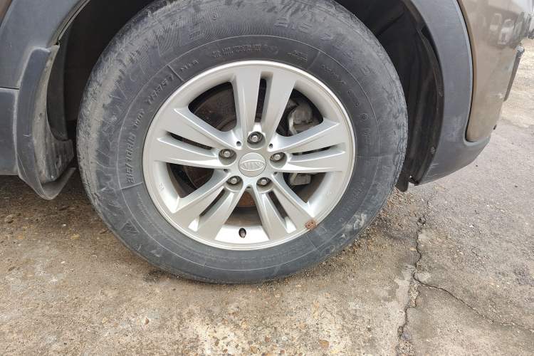 Used Kia Sportage R 2015 2.0L Automatic Two-Wheel Drive GL Exterior 7