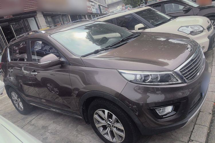 Used Kia Sportage R 2015 2.0L Automatic Two-Wheel Drive GLS Exterior 2