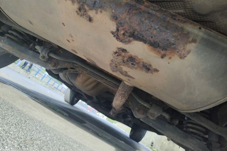 Used Kia Sportage R 2011 2.0L Automatic Two-Wheel Drive GLS Chassis Rear