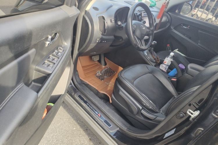 Used Kia Sportage R 2011 2.0L Automatic Two-Wheel Drive GLS Driver Seat
