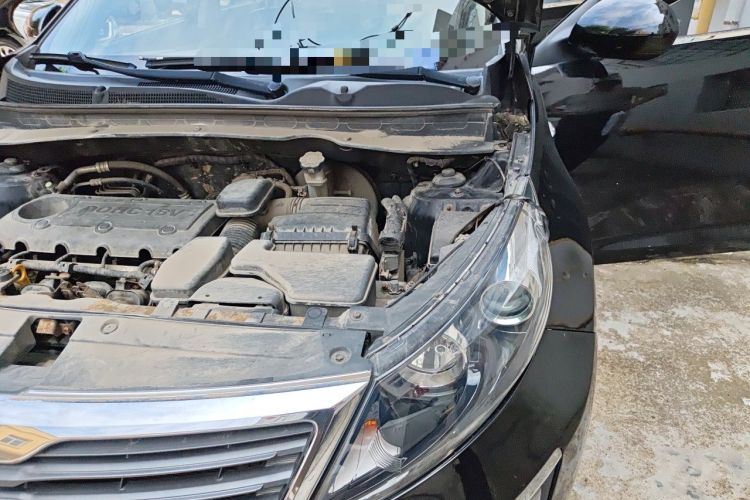 Used Kia Sportage R 2011 2.0L Automatic Two-Wheel Drive GL Engine Bay Left