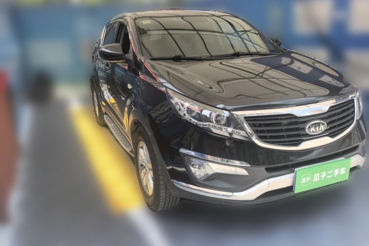 Used Kia Sportage R 2011 2.0L Automatic Two-Wheel Drive GL Front Right 45 Deg