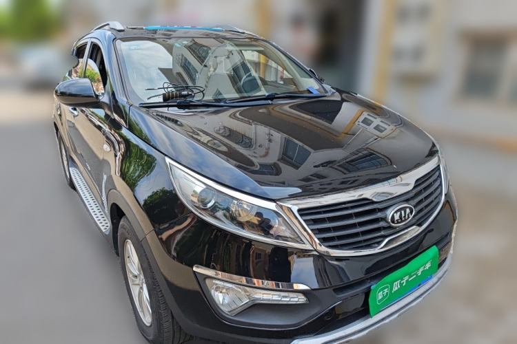 Used Kia Sportage R 2011 2.0L Automatic Two-Wheel Drive GL Front Right 45 Deg