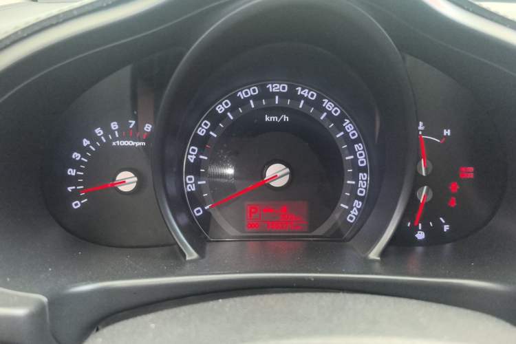 Used Kia Sportage R 2011 2.0L Automatic Two-Wheel Drive GL Instrument Cluster