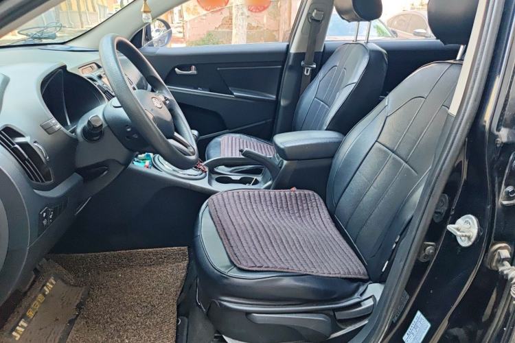 Used Kia Sportage R 2011 2.0L Automatic Two-Wheel Drive GL Left Front Seat