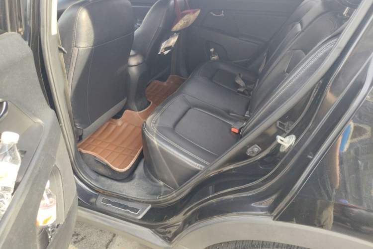 Used Kia Sportage R 2011 2.0L Automatic Two-Wheel Drive GLS Left Rear Seat