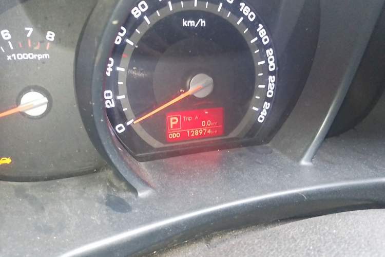 Used Kia Sportage R 2011 2.0L Automatic Two-Wheel Drive GL Odometer Close Up