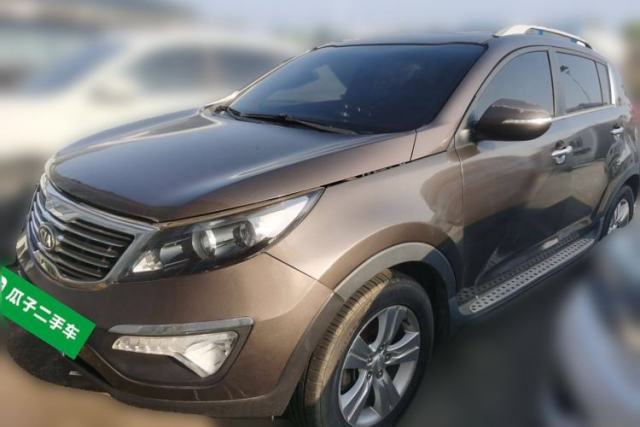 Used Kia Sportage R 2011 2.0L Manual Two-Wheel-Drive GLS