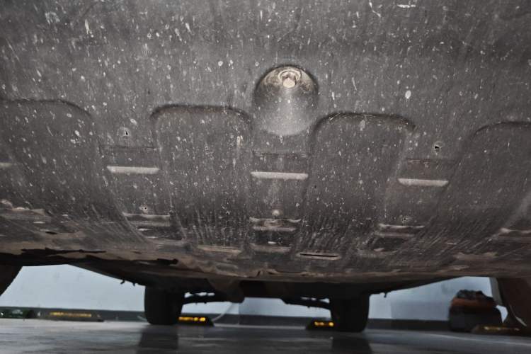 Used Kia Sportage R 2011 2.0L Automatic Two-Wheel Drive GLS Chassis Front