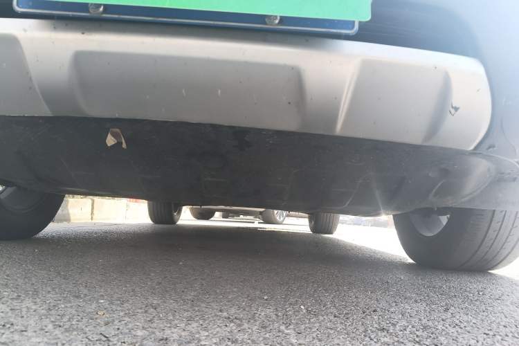 Used Kia Sportage R 2011 2.0L Automatic Two-Wheel Drive GLS Chassis Front