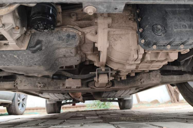 Used Kia Sportage R 2011 2.0L Automatic Two-Wheel Drive Premium Edition Chassis Front