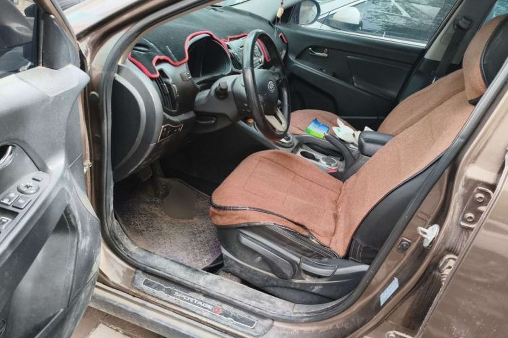 Used Kia Sportage R 2011 2.0L Automatic Two-Wheel Drive Premium Edition Driver Seat