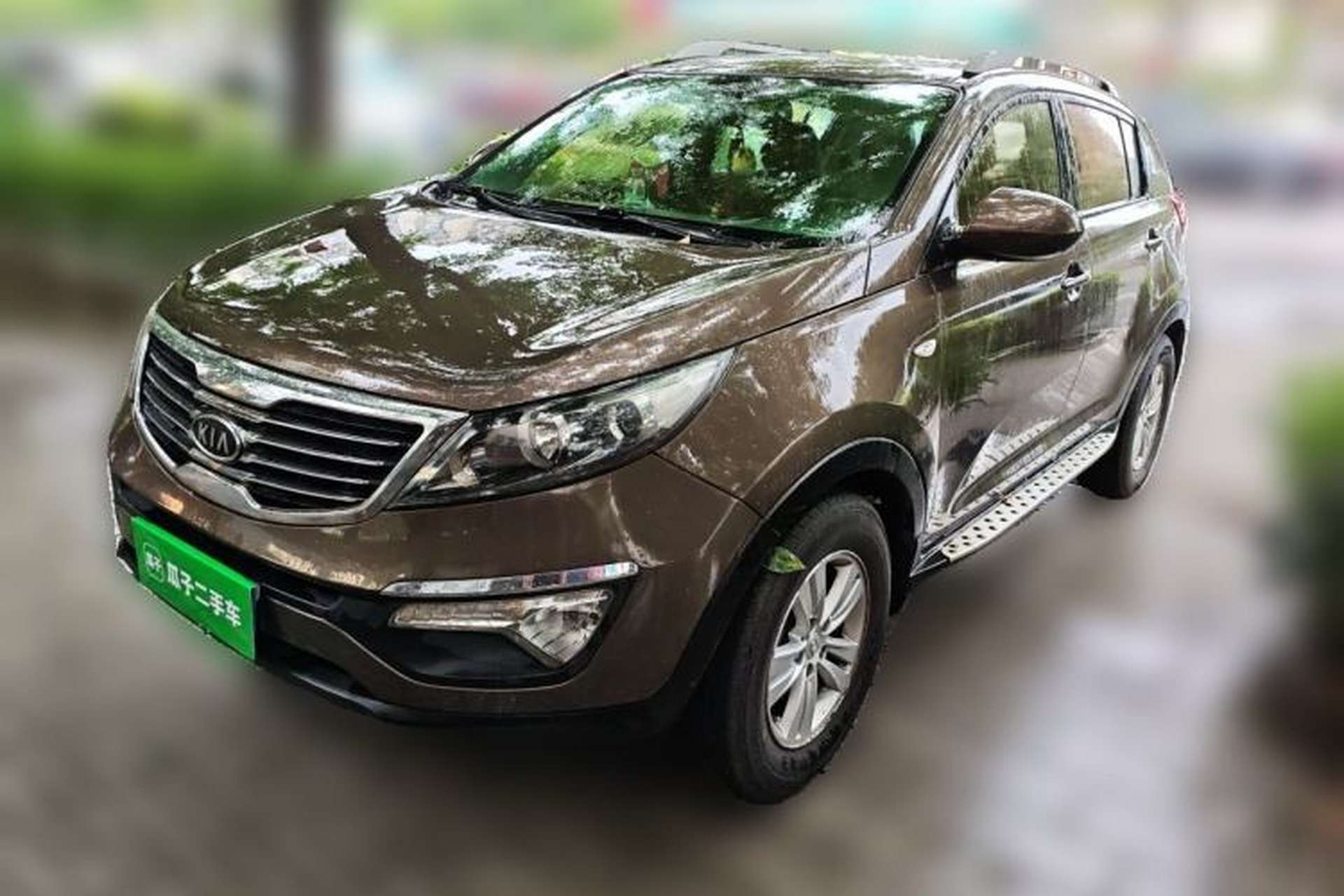 Used Kia Sportage R 2011 2.0L Automatic Two-Wheel Drive GL Front Left 45 Deg