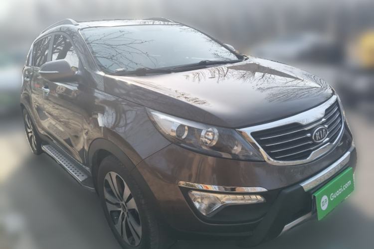 Used Kia Sportage R 2011 2.0L Automatic Two-Wheel Drive GLS Front Right 45 Deg
