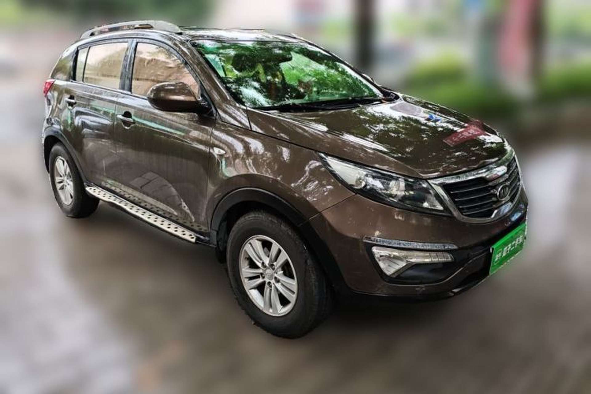 Used Kia Sportage R 2011 2.0L Automatic Two-Wheel Drive GL Front Right 45 Deg