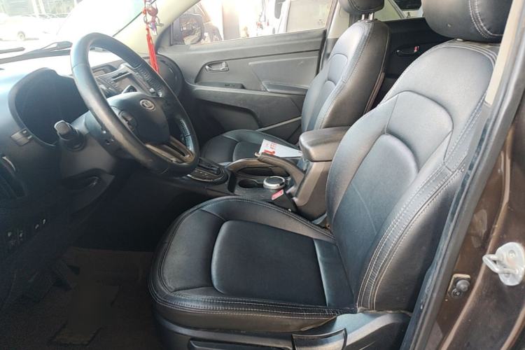 Used Kia Sportage R 2011 2.0L Automatic Two-Wheel Drive Premium Edition Left Front Seat