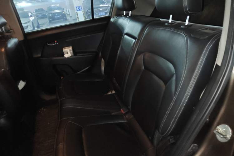 Used Kia Sportage R 2011 2.0L Automatic Two-Wheel Drive GLS Left Rear Seat