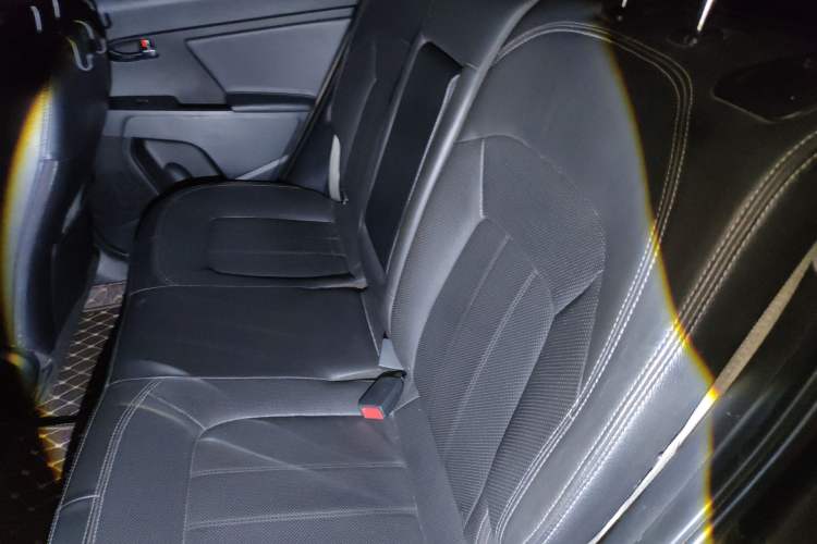 Used Kia Sportage R 2011 2.4L Automatic 4x4 Premium Edition Left Rear Seat