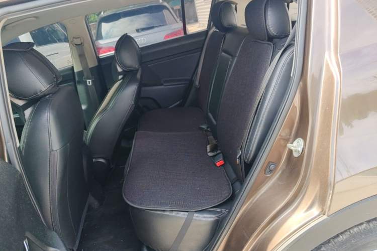 Used Kia Sportage R 2011 2.0L Automatic Two-Wheel Drive GLS Left Rear Seat