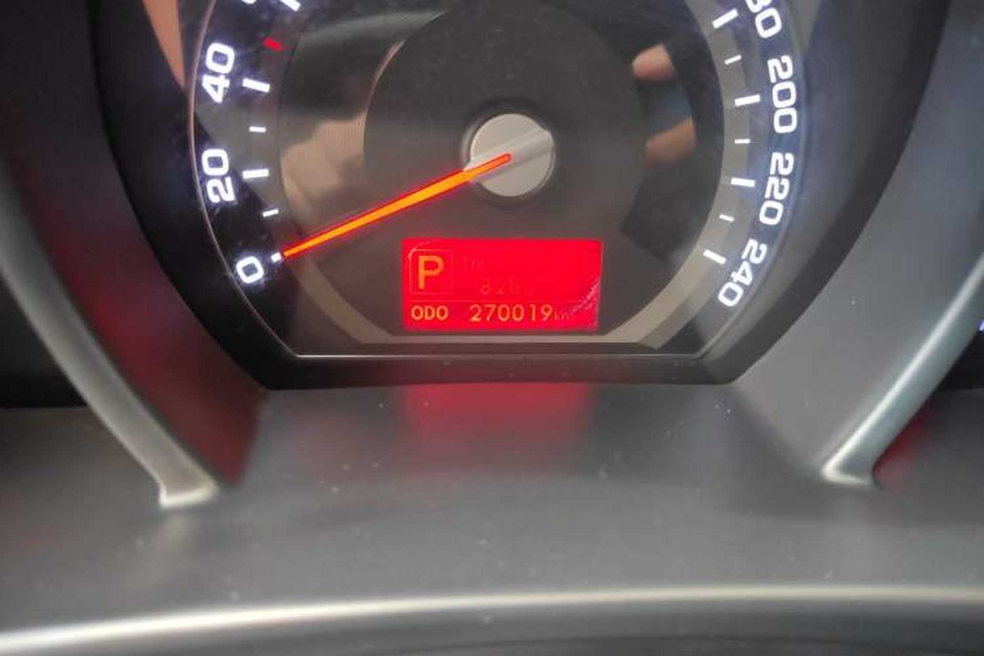 Used Kia Sportage R 2011 2.0L Automatic Two-Wheel Drive GL Odometer Close Up