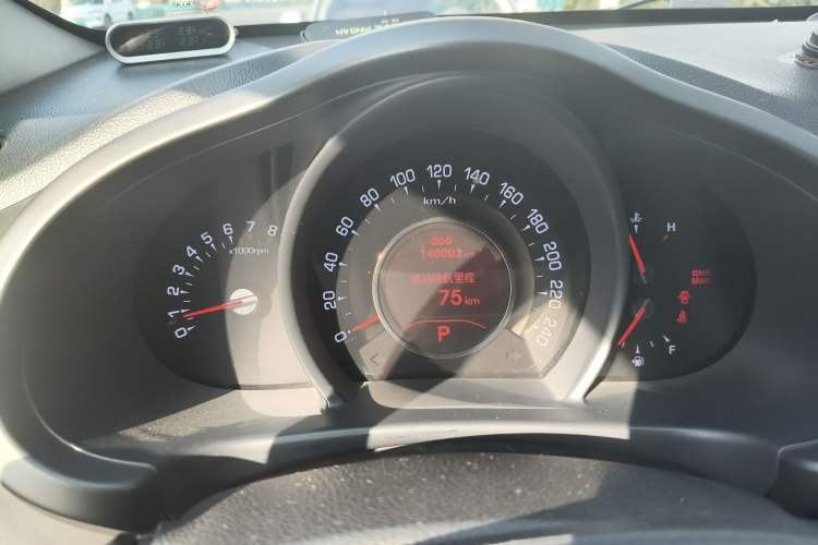 Used Kia Sportage R 2011 2.0L Automatic Two-Wheel Drive GLS Odometer Close Up