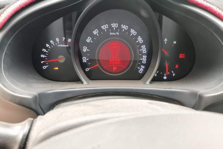 Used Kia Sportage R 2011 2.0L Automatic Two-Wheel Drive Premium Edition Odometer Close Up