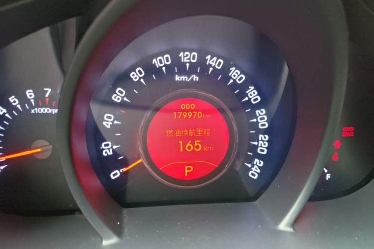Used Kia Sportage R 2011 2.0L Automatic Two-Wheel Drive Premium Edition Odometer Close Up