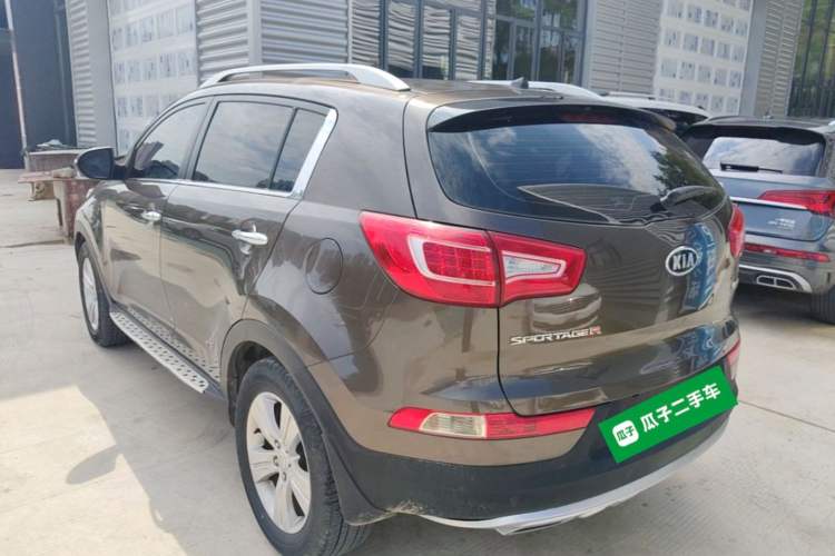 Used Kia Sportage R 2011 2.0L Automatic Two-Wheel Drive GLS Rear Left 45 Deg