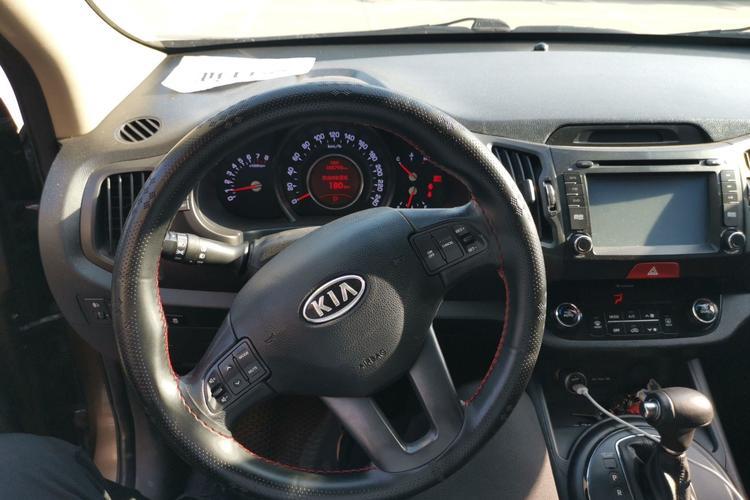 Used Kia Sportage R 2011 2.4L Automatic 4x4 GLS Steering Wheel