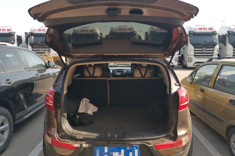 Used Kia Sportage R 2011 2.4L Automatic 4x4 GLS Trunk