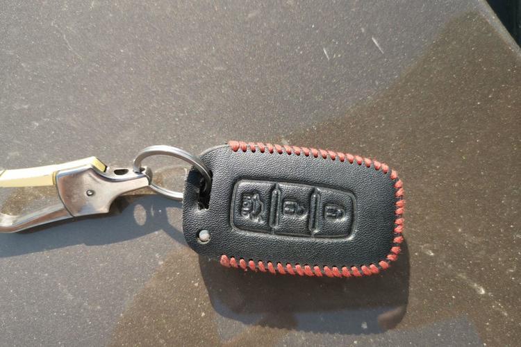 Used Kia Sportage R 2011 2.4L Automatic 4x4 GLS Vehicle Key