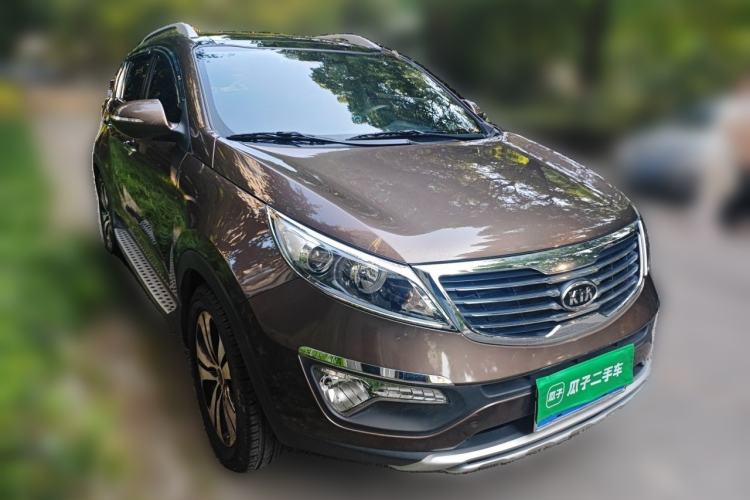 Used Kia Sportage R 2011 2.4L Automatic 4x4 Premium Edition Front Right 45 Deg