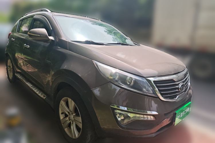 Used Kia Sportage R 2011 2.0L Automatic Two-Wheel Drive GLS Front Right 45 Deg