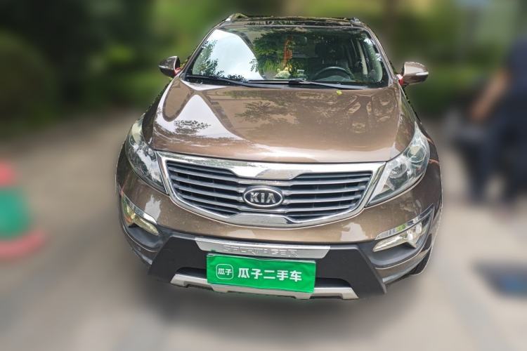 Used Kia Sportage R 2011 2.0L Automatic Two-Wheel Drive Premium Edition Front