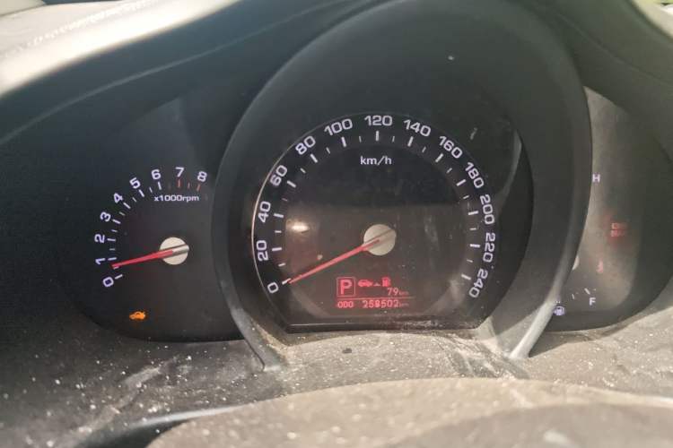 Used Kia Sportage R 2011 2.0L Automatic Two-Wheel Drive GLS Instrument Cluster