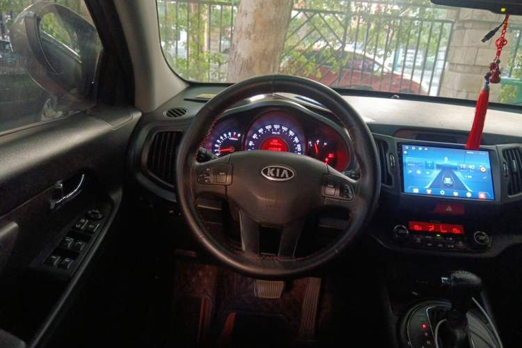 Used Kia Sportage R 2011 2.0L Automatic Two-Wheel Drive Premium Edition Steering Wheel