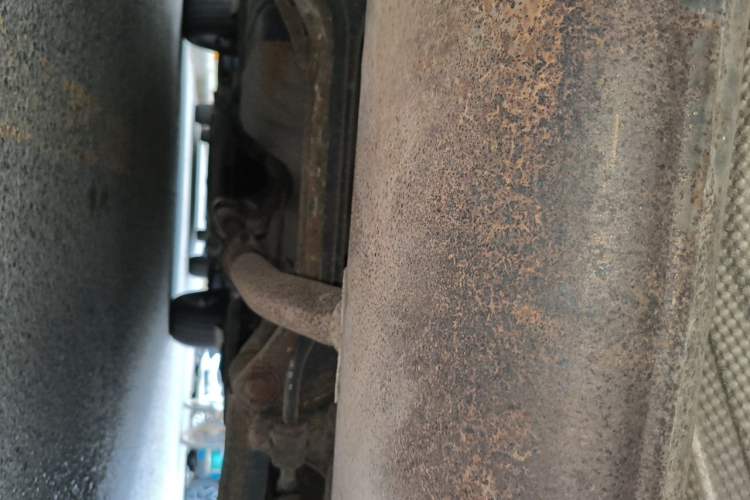 Used Kia Sportage R 2011 2.0L Automatic Two-Wheel Drive GLS Chassis Rear