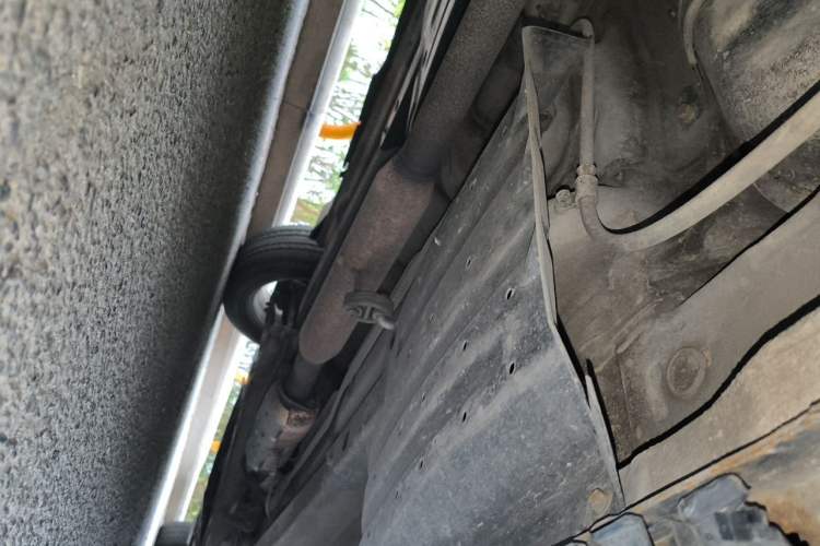 Used Kia Sportage R 2011 2.0L Automatic Two-Wheel Drive GLS Chassis Rear Right