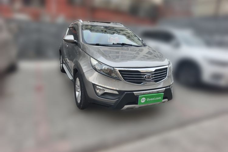 Used Kia Sportage R 2011 2.0L Automatic Two-Wheel Drive GLS Front Right 45 Deg