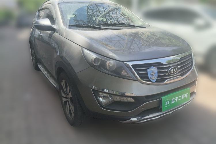 Used Kia Sportage R 2011 2.0L Automatic Two-Wheel Drive Premium Edition Front Right 45 Deg