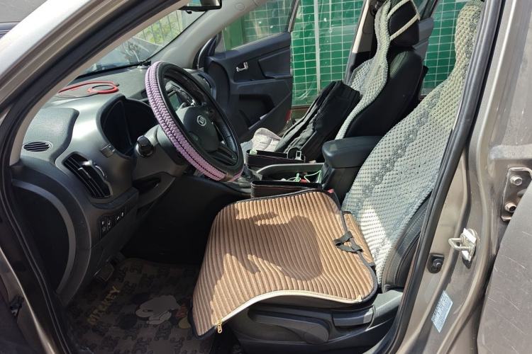 Used Kia Sportage R 2011 2.0L Automatic Two-Wheel Drive Premium Edition Left Front Seat