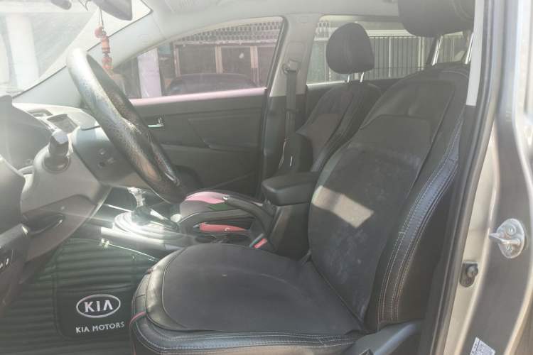 Used Kia Sportage R 2011 2.0L Automatic Two-Wheel Drive Premium Edition Left Front Seat