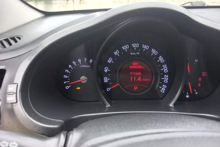 Used Kia Sportage R 2011 2.0L Automatic Two-Wheel Drive Premium Edition Odometer Close Up