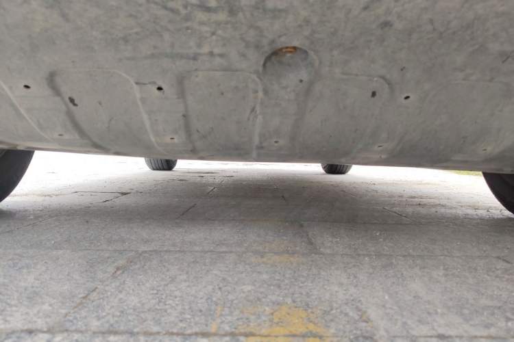 Used Kia Sportage R 2011 2.0L Manual Two-Wheel Drive GL Trim Chassis Front