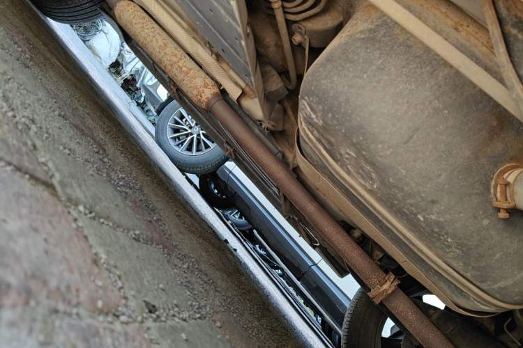 Used Kia Sportage R 2011 2.0L Automatic Two-Wheel Drive Premium Edition Chassis Rear Left